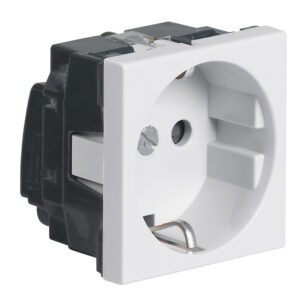 PLEXO UTICNICA 2P+E IP66