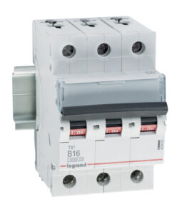 TX3: automatski osigurac 3P B16 6000A BIK