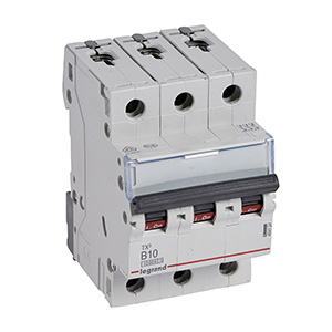 TX3: automatski osigurac 3P, 10kA, kriva "B", 10A