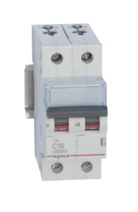 TX3: automatski osigurac 2P, 10kA, kriva "C", 16A