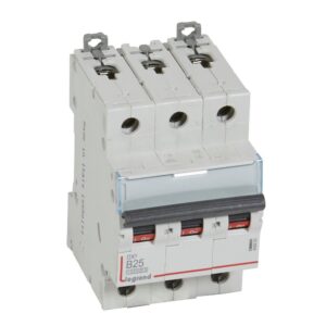 DX3: automatski osigurac 3P, 16kA, kriva "B", 25A