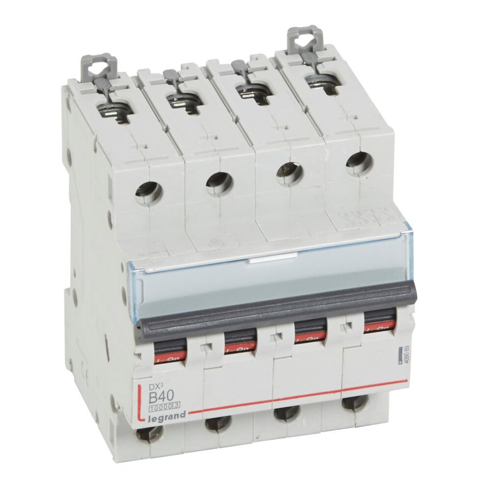 DX3: automatski osigurac 4P, 10kA, kriva "B", 40A
