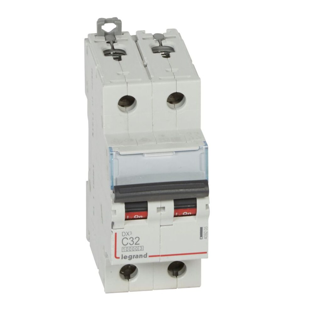 DX3: automatski osigurac 2P, 16kA, kriva "C", 32A