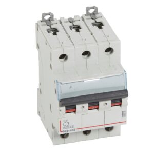 DX3: automatski osigurac 3P, 16kA, kriva "C", 3A
