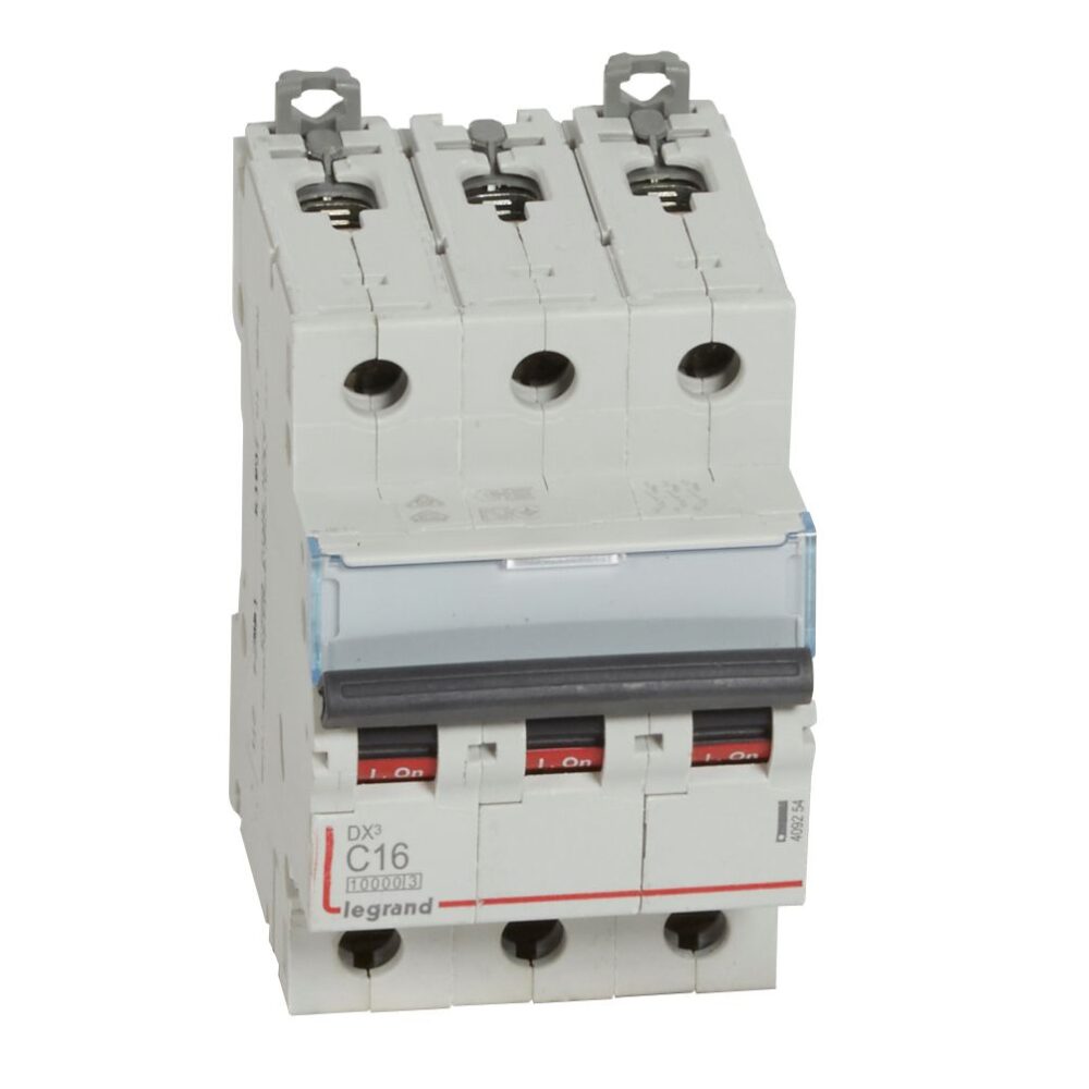 DX3: automatski osigurac 3P, 16kA, kriva "C", 16A