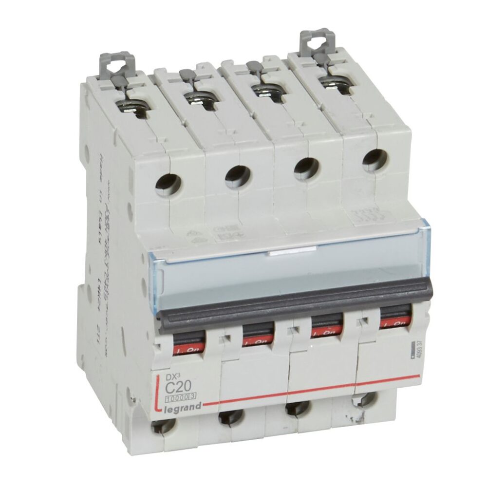 DX3: automatski osigurac 4P, 10kA, kriva "C", 20A