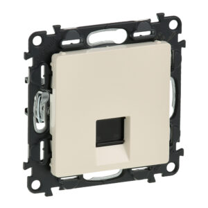 VALL-RJ45 CAT 6 UTP UTICNICA