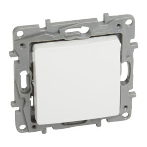 Niloe: prekidac obican, 10A 250V, bela
