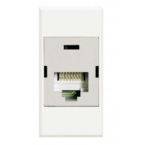 AX UTICNICA RJ45 KAT 6STP BELO