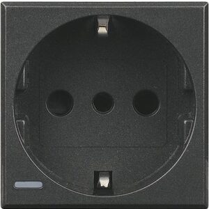 H UTICNICA 2P+E IT STD TIP P30