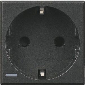H UTICNICA 2P+E AUT 16A 2M ANT
