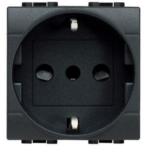 L UTICNICA 2P+E IT TIP P316A