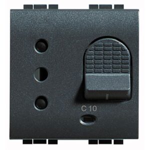 L UTICNICA 2P+E S BLOKADOM 10A