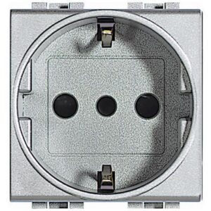 NT UTICNICA 2P+E 16A 2M