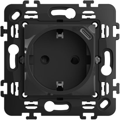 Classia: 2M uticnica 2P+E 16A, 250V, sa zastitom od slucajnog dodira i nosacem 2M, Nem.std. +USB tip C, crna