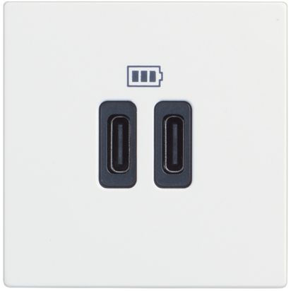 Classia: USB punjač TIP C, izlazna struja 3000mA za jedan/1500mA za dva uredjaja, 2M, bela